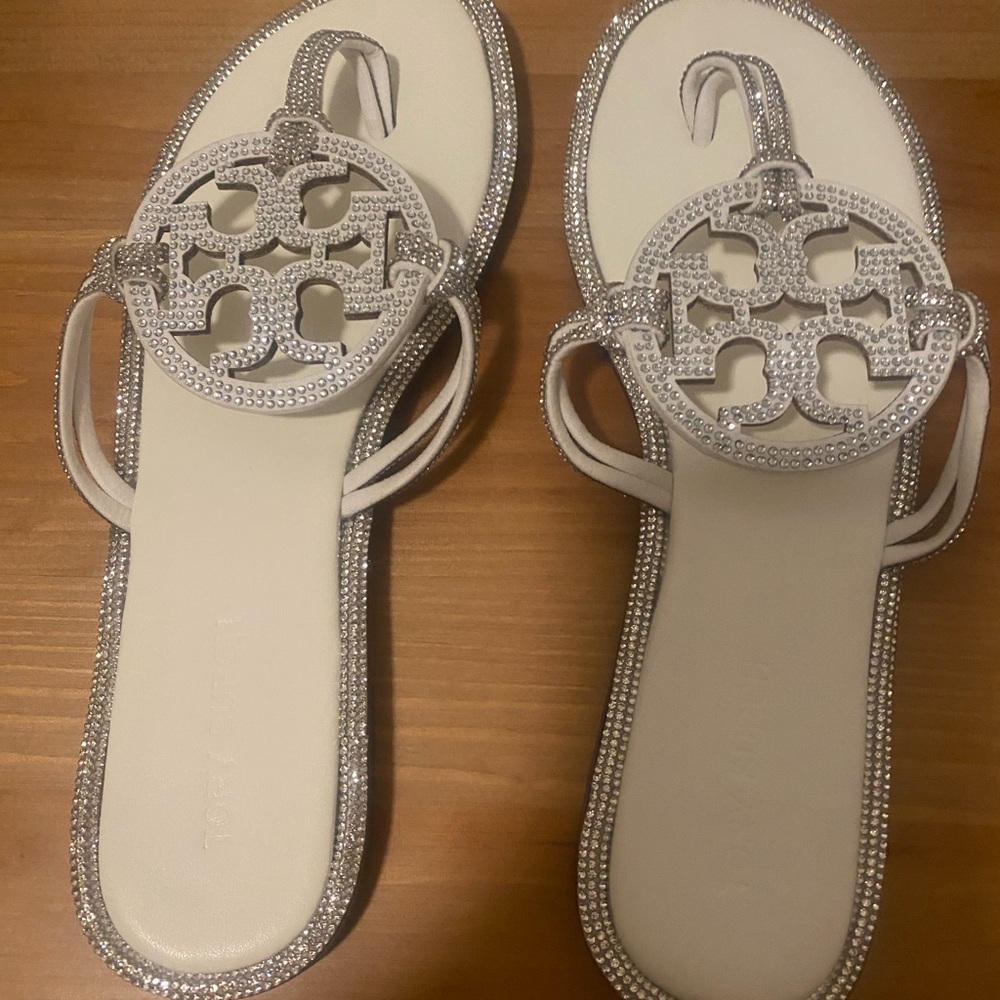 WHITE TORY BURCH MILLER PAVÉ KNOTTED SANDAL SIZE 7